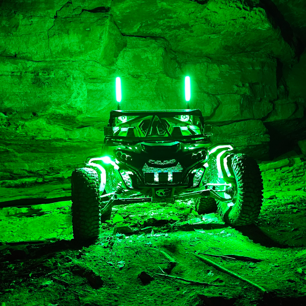 (UTV) Bundle: RGB+W Rock Light + Whip