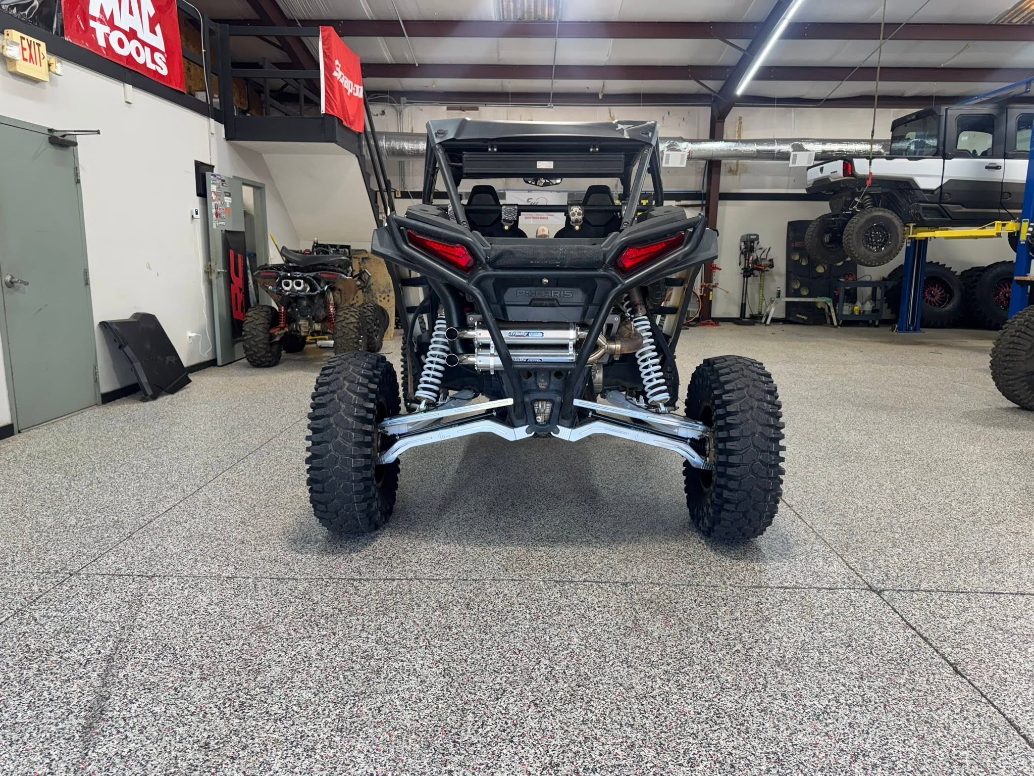 Polaris RZR XP 1000 2 Seater Tender Spring Kit (Fox Shocks)(2024+)