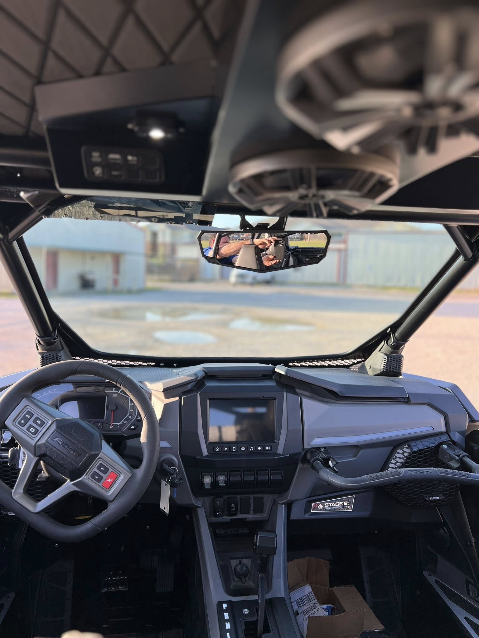 Moto Armor ABF Fabrication 2025+ Pro Series Full Glass Windshield