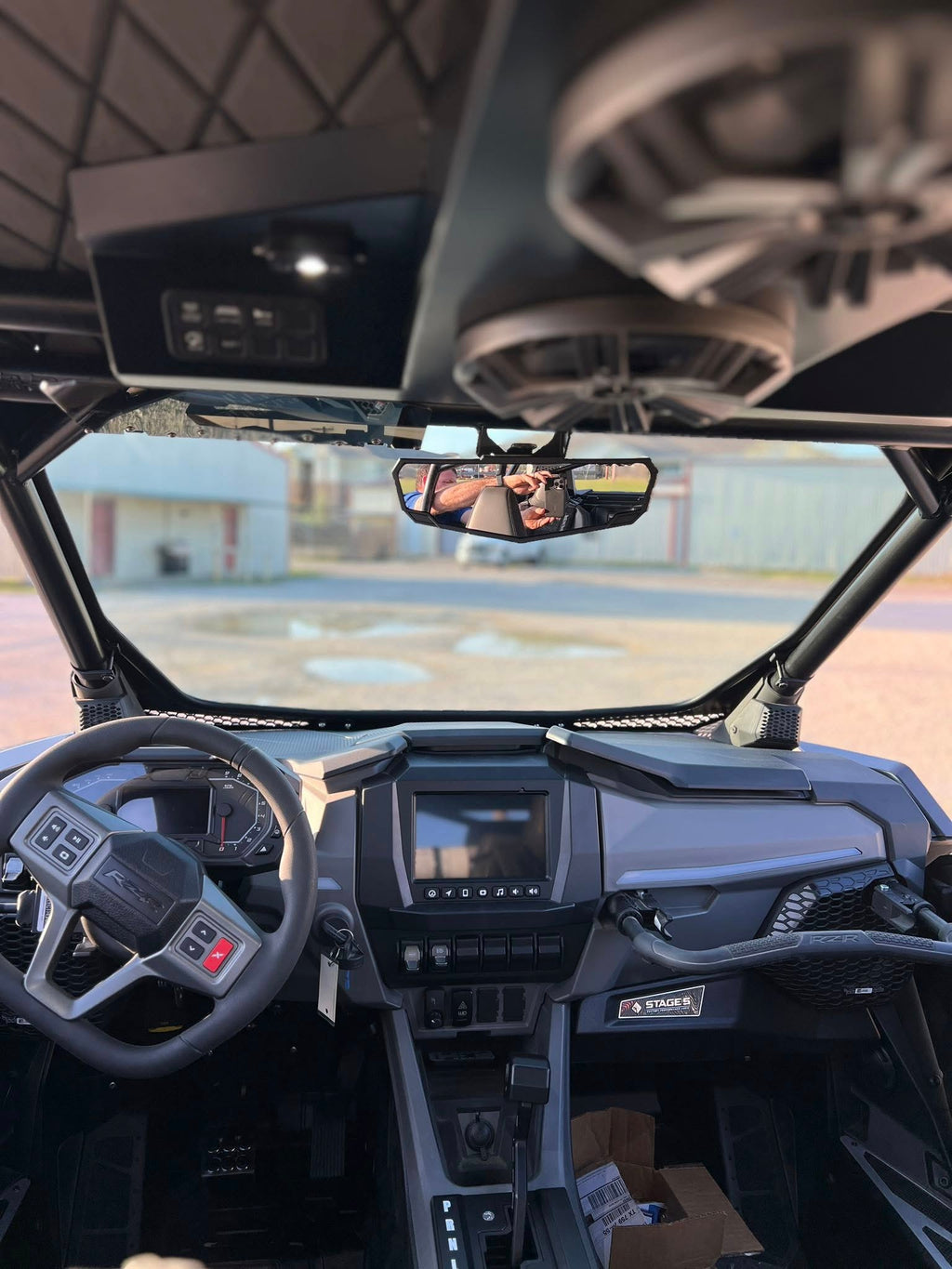 Moto Armor ABF Fabrication 2025+ Pro Series Full Glass Windshield