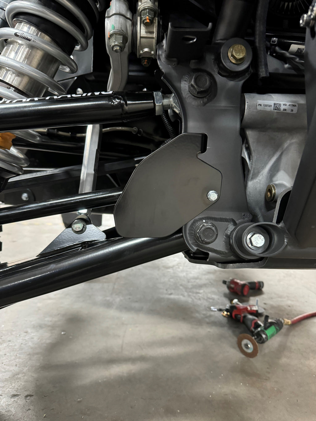 PRO R/TURBO R FRONT INNER CV BOOT GUARD KIT