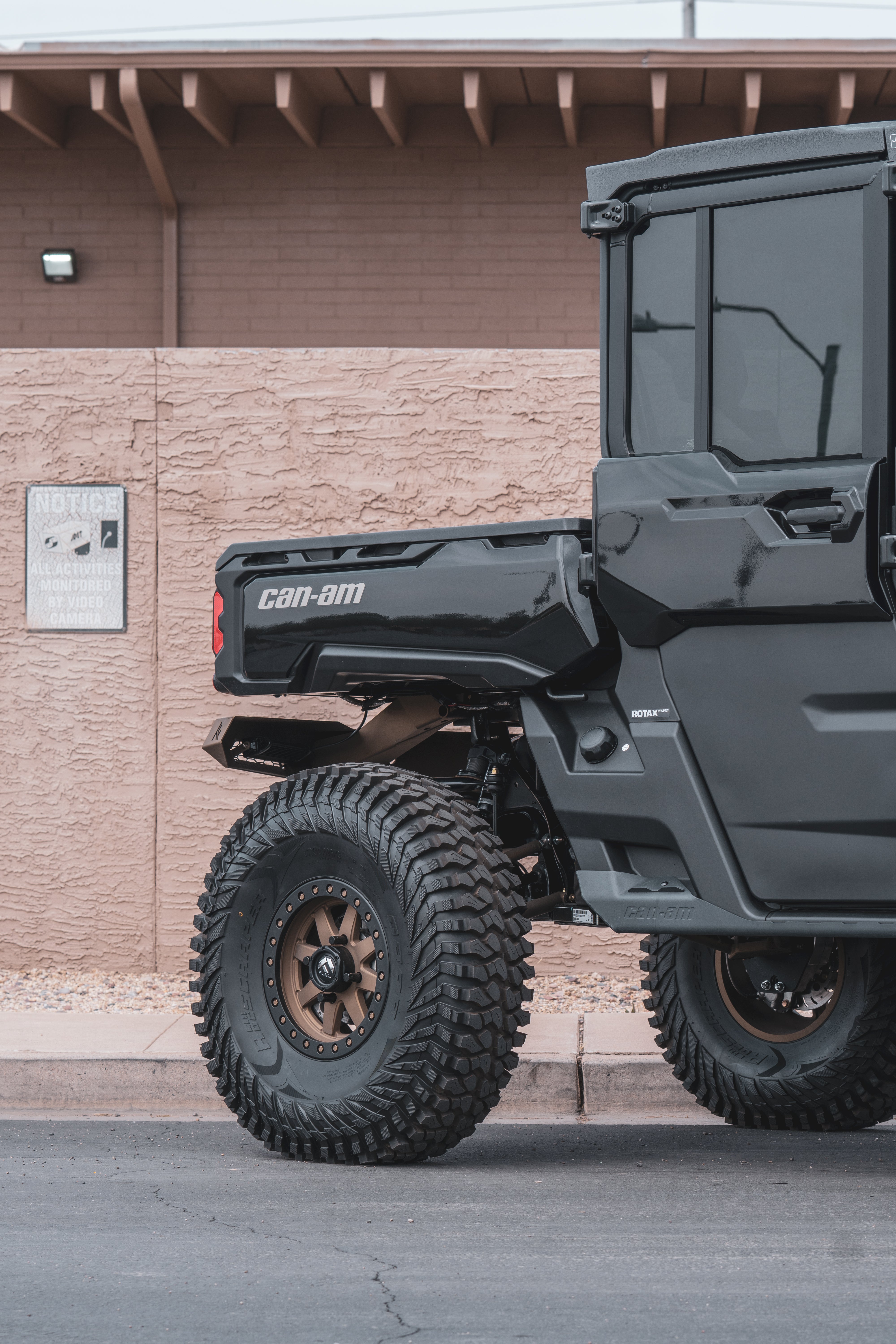 CAN-AM DEFENDER REAR A-ARM KIT