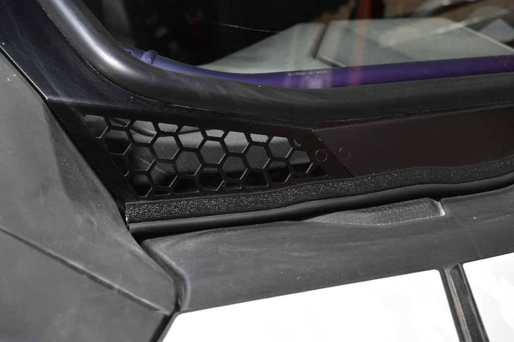 Voodoo Riders 2025+ Pro Xp/Turbo R/Pro R Full Glass Windshield (Updated)