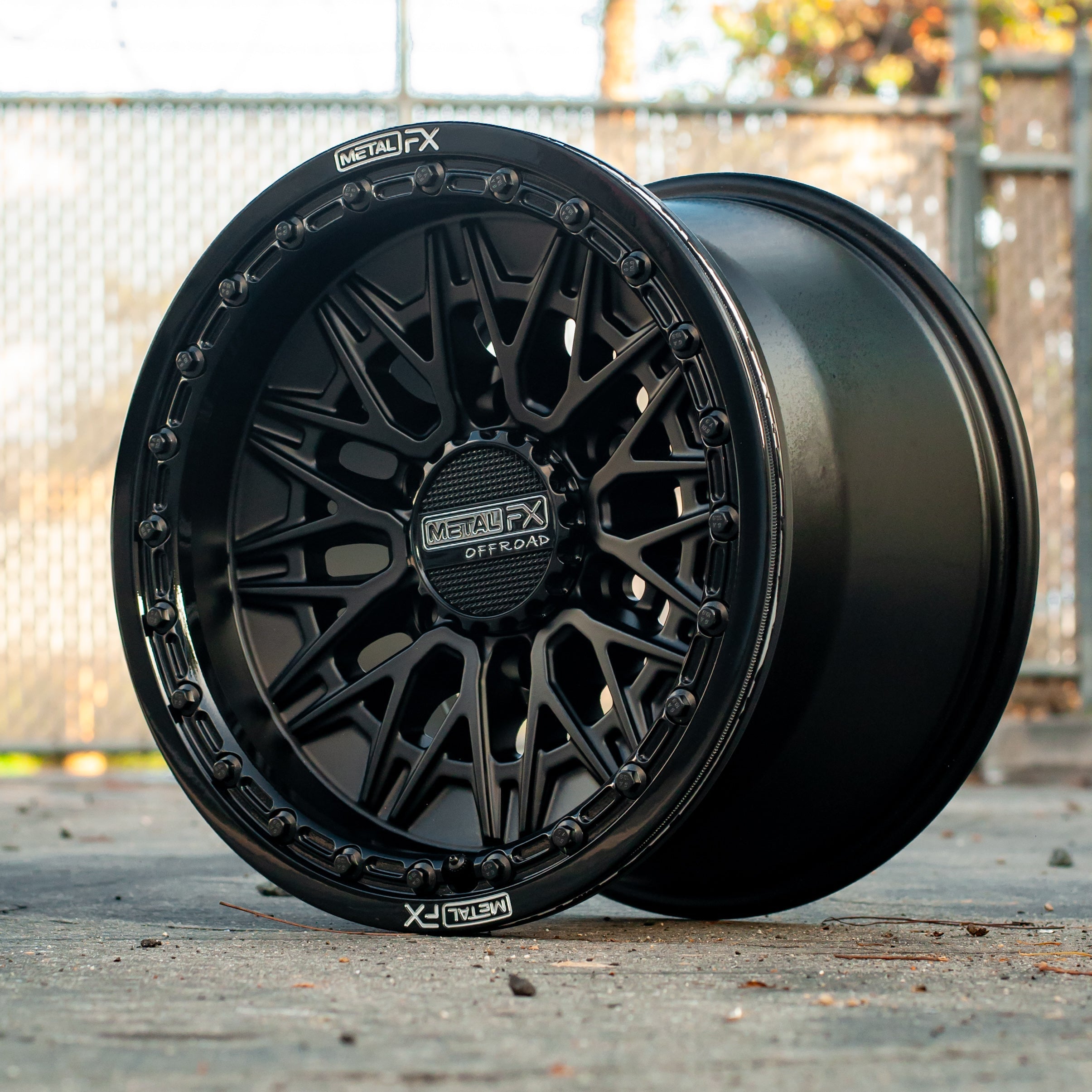 Alpha 6R Beadlock | Satin Black w/ Gloss Black Ring