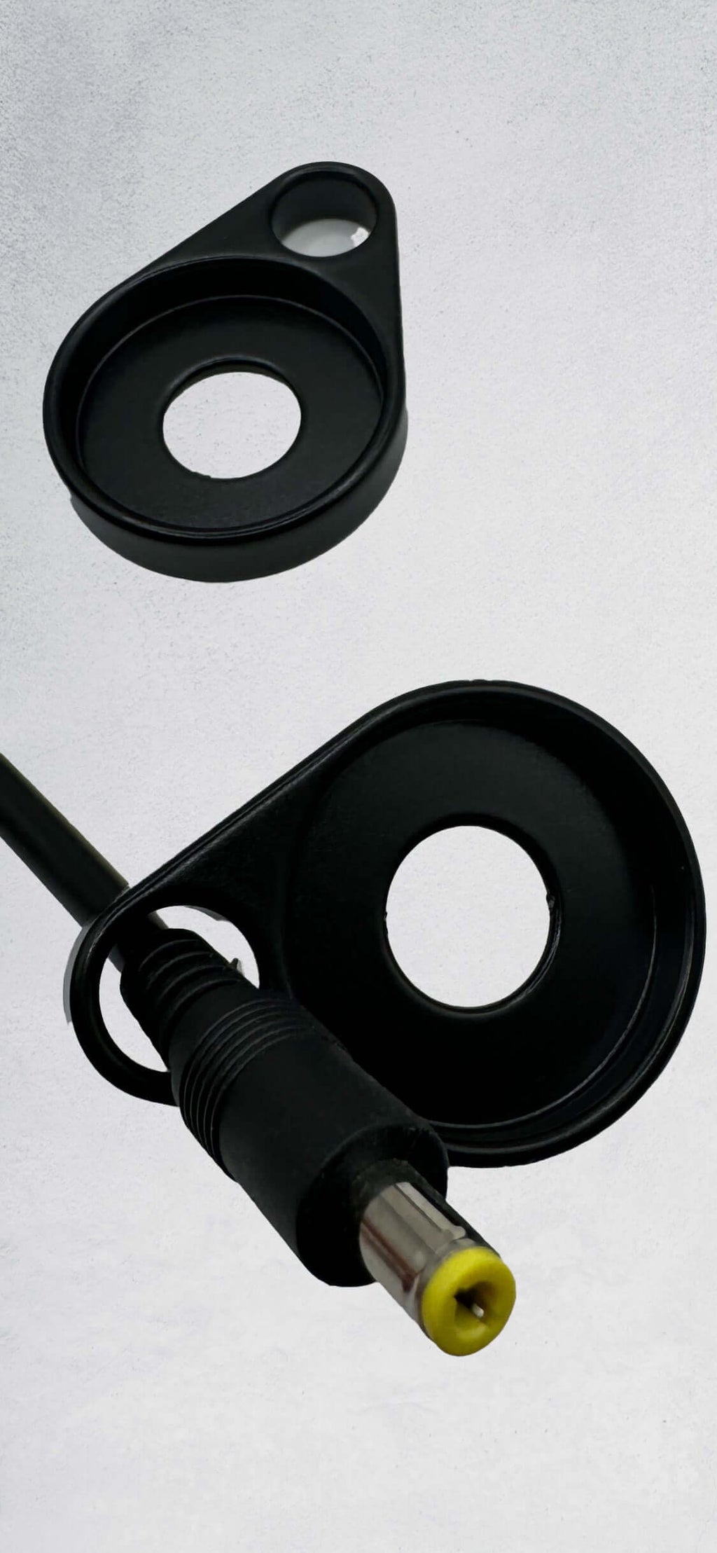 Billet Bolt On Wire Holder