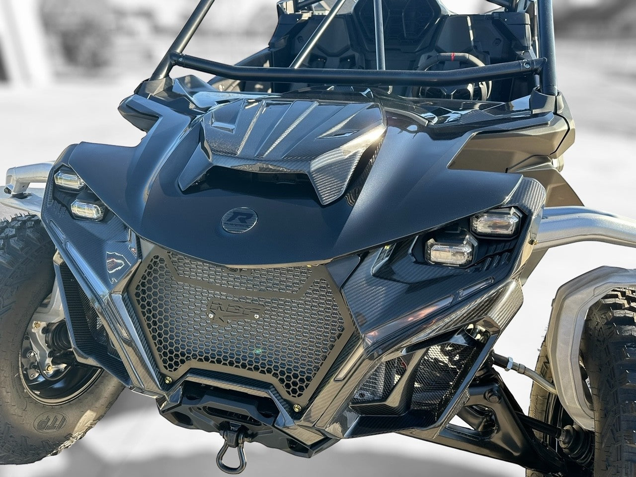 CAN AM MAVERICK R CARBON FIBER R24 CENTER HOOD - SMART SHOX ONLY