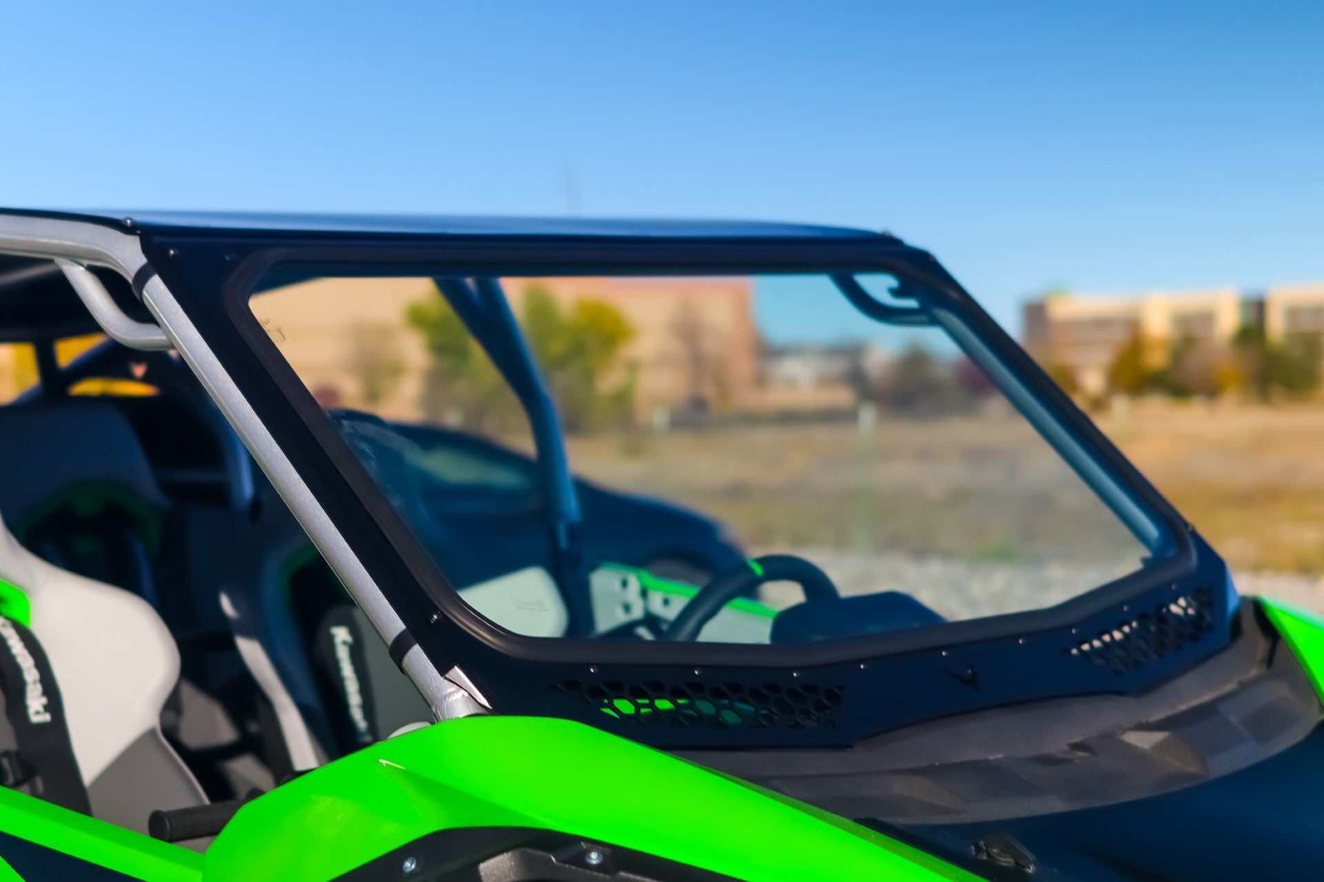 Voodoo Riders KH2 Full Glass Windshield